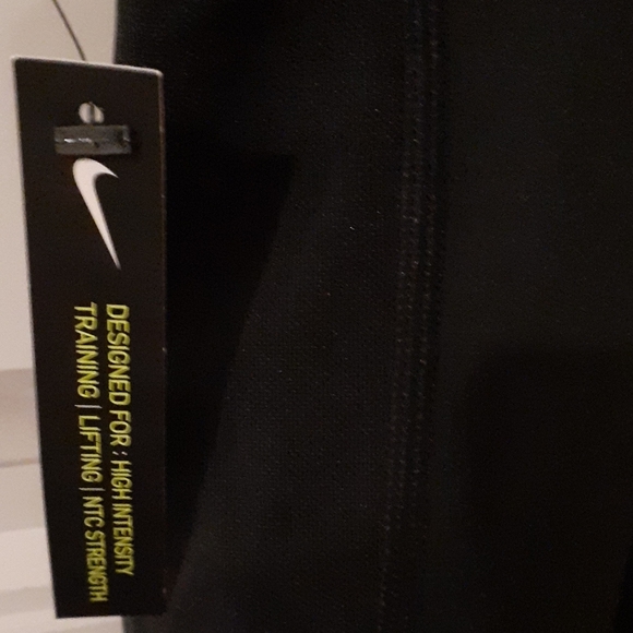 Nike Women's Pow - Picture 4 of 6